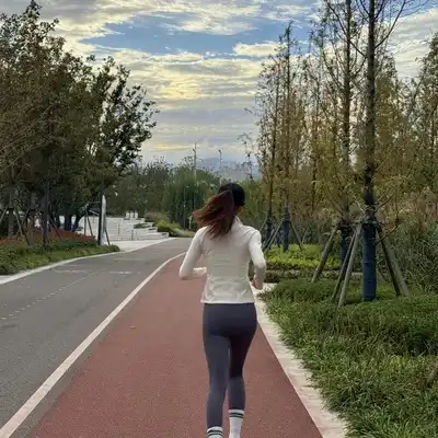 江昊天